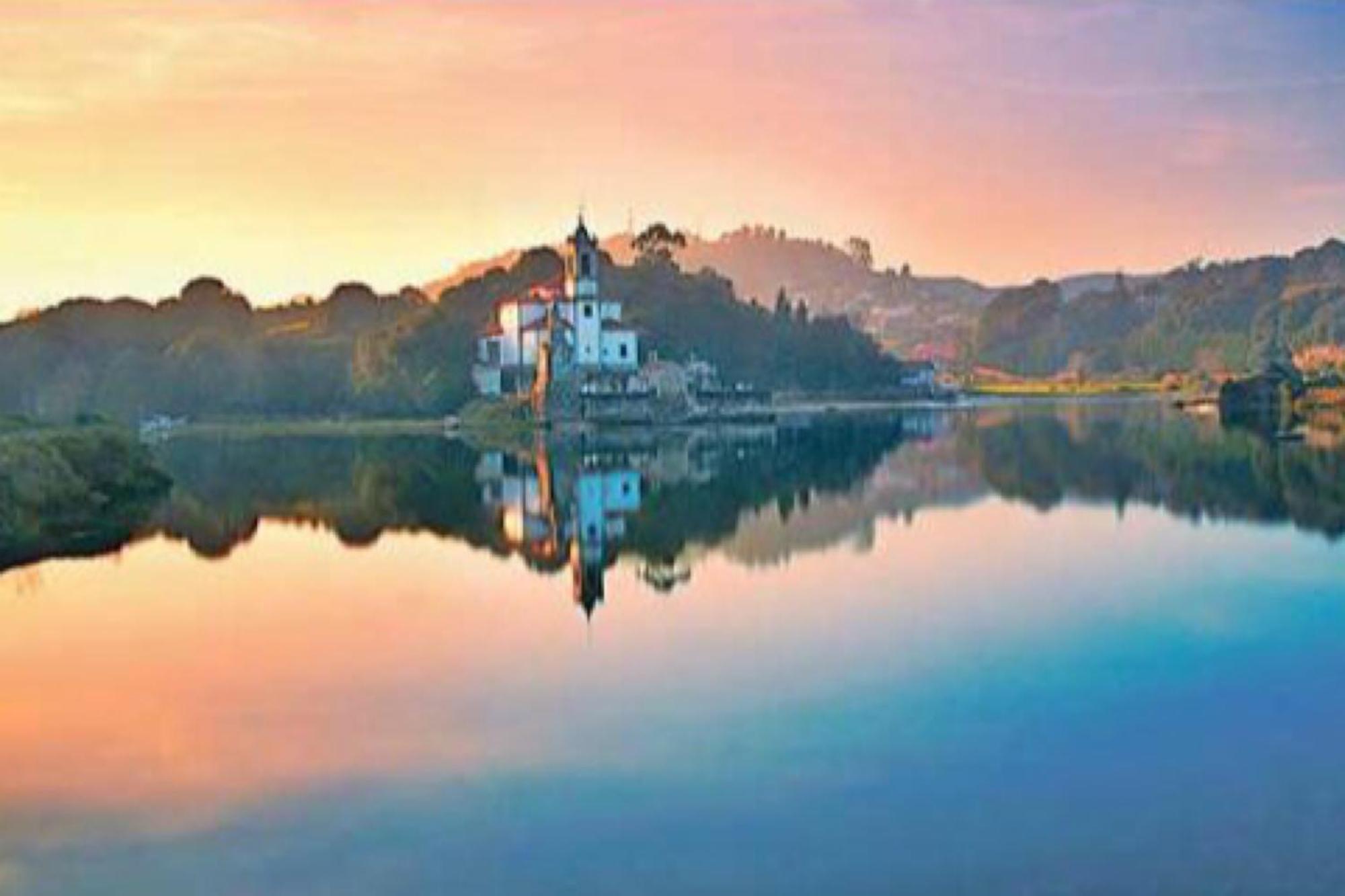 El Pedroso De Llanes Villa Villahormes Exteriör bild